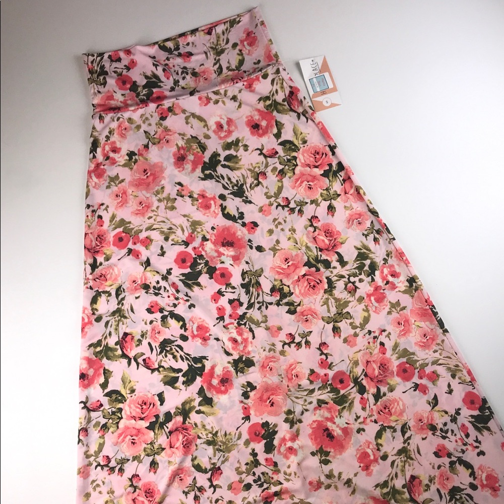 BNWT SZ S FLORAL MAXI